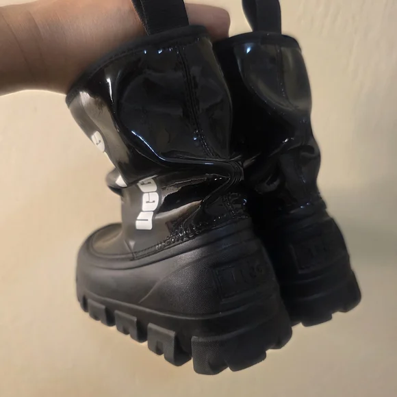 UGG Kids Glossy Black Rain Boots - Picture 2 of 3